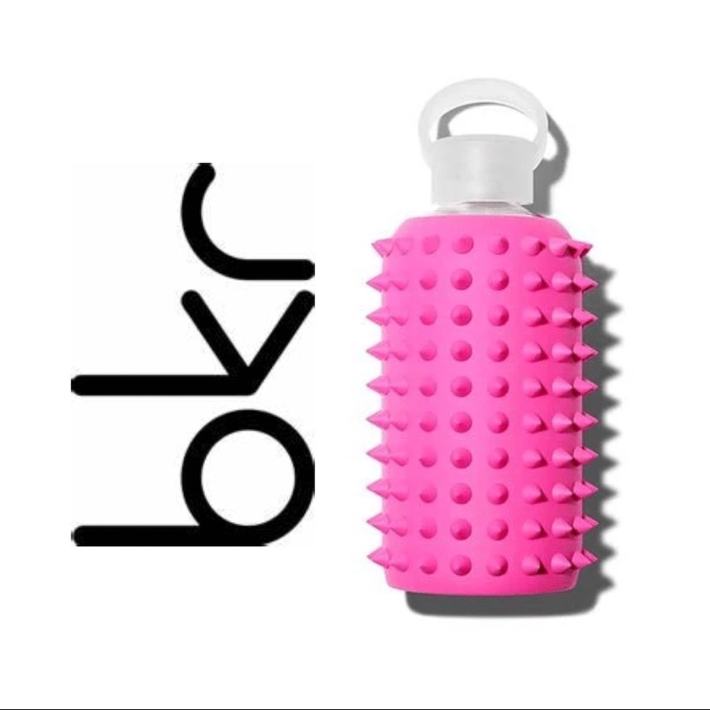 RARE Little Bkr in Spiked Max